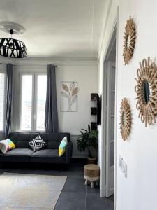 Posedenie v ubytovaní Le triomphe logement central, 8 pax 3 chambres