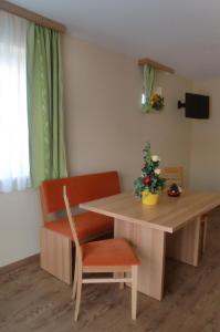 TV a/nebo společenská místnost v ubytování Appartements Real