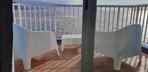 Ein Balkon oder eine Terrasse in der Unterkunft Crepúsculo