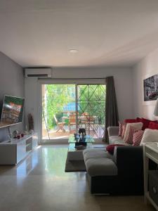 Zdjęcie z galerii obiektu Villa Playa San Juan Alicante w mieście Santa Faz