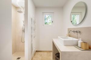 Fotografie z fotogalerie ubytování Le cabanon v destinaci Ménerbes