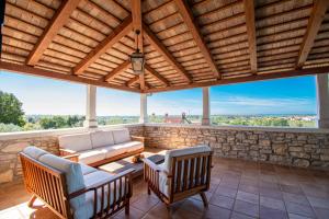 Fotografie z fotogalerie ubytování Beautiful stone house in Porec v destinaci Kukci