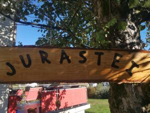 Certifikát, hodnocení, plakát nebo jiný dokument vystavený v ubytování Jurastei 16