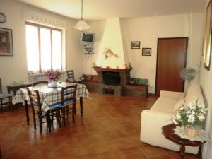 Posedenie v ubytovaní Casa vacanza montecapino