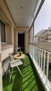 Balkon ili terasa u objektu Lovely 3-bedroom apartment with free parking