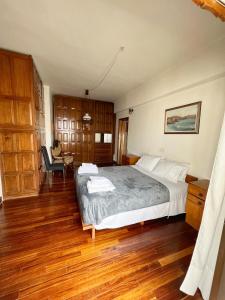 Postel nebo postele na pokoji v ubytování Home House Rethymno