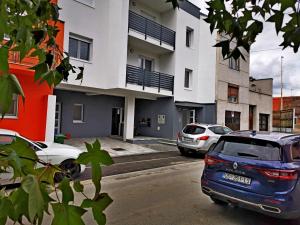 Budova, v ktorej sa apartmán nachádza