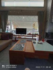 TV a/nebo společenská místnost v ubytování Lia Luxury home 2ΥΔ 110 τ μ