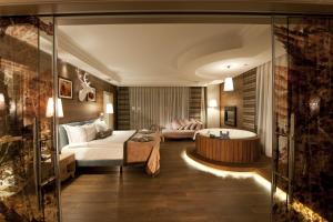 Gallery image of Kaya Palazzo Ski & Mountain Resort in Kartalkaya