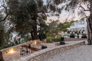 Zahrada ubytování Nisos Villas Corfu