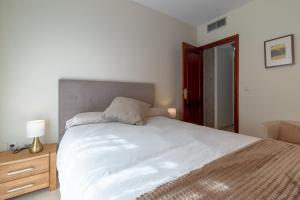 Posteľ alebo postele v izbe v ubytovaní Apartamento centrico Cardenas