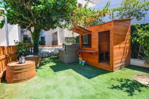 Zahrada ubytování Dream Apartment Xylokastro