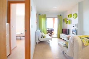 Posteľ alebo postele v izbe v ubytovaní Global Properties, Apartamento con gran terraza y piscina