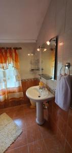 Koupelna v ubytování Eni's Villa + 37 fotografií