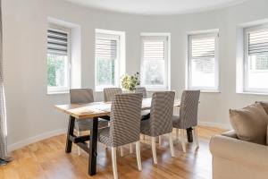 Posedenie v ubytovaní Hornigold Apartament Gdynia