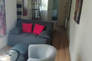 Posedenie v ubytovaní T1 indépendant Cosy 150m plage