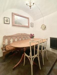 Gallery image of Casa Valentino in Via Liberale Isolabona Sleeps 8 Isolabona Italy in Isolabona