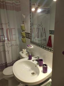 Kúpeľňa v ubytovaní APARTAMENTO LIBERTY + 9 fotografií