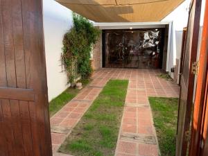 Taman di luar LO DE CAPRETTA