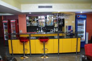 Ο χώρος του lounge ή του μπαρ στο Erebuni Hotel Yerevan