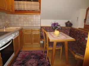 Kuchyň nebo kuchyňský kout v ubytování Apartments Penz