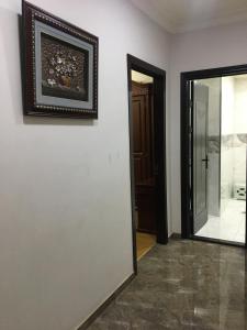 バトゥミにあるApartment Guliaの鏡廊下 +15枚の写真