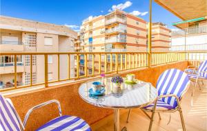 Balkón nebo terasa v ubytování Stunning Apartment In Santa Pola