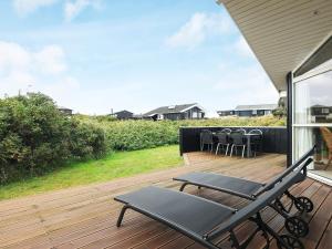 Zahrada ubytování Holiday home Løkken CLXIX