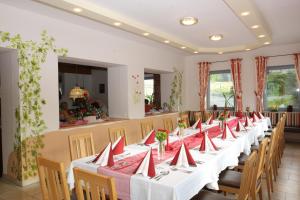 Restaurace v ubytování Gasthof Reiner