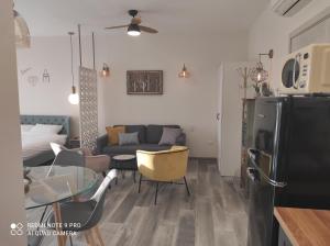 Khu vực ghế ngồi tại Bar suite