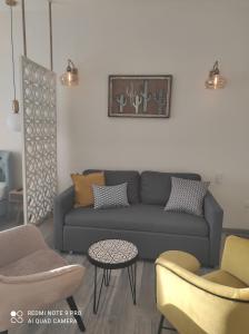 Khu vực ghế ngồi tại Bar suite