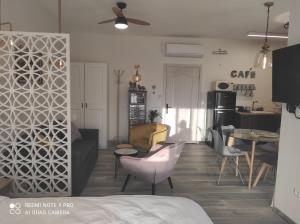 Nhà bếp/bếp nhỏ tại Bar suite