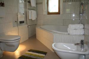 Kúpeľňa v ubytovaní Appartementhaus Vermala
