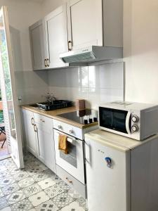 Кухня или мини-кухня в Maison otto
