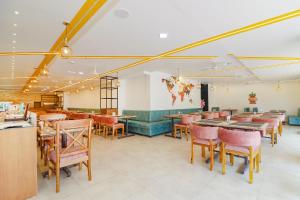 Setusvæði á FabHotel Aamantran & Banquet Halls - Nr RTC X Roads Metro Station