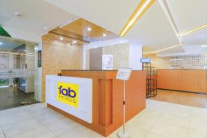 Móttaka eða anddyri á FabHotel Aamantran & Banquet Halls - Nr RTC X Roads Metro Station
