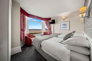 Кровать или кровати в номере Viking Hotel - Adults Only +37 фотографий