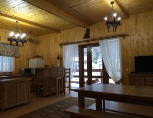 Imagen de la galería de Guest House in Carpathians, en Migovo