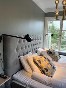 Postel nebo postele na pokoji v ubytování Hotell Östermalm