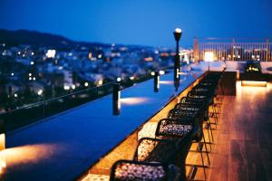 Svalir eða verönd á Sora Niwa Terrace Kyoto