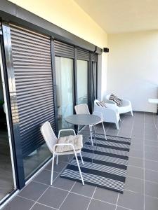Balkón alebo terasa v ubytovaní Apartman 001