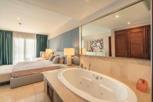 Gallery image of Apartment with ocen view at Punta Palmera CBD in Punta Cana