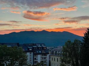 Splošen pogled na gorovje oz. razgled na gore, ki ga ponuja apartma