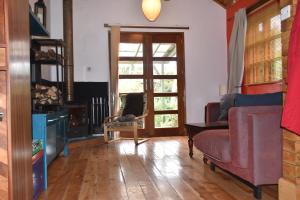 Posezení v ubytování Comfortable countryside retreat for the family.