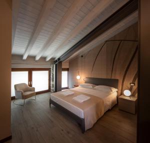 Postel nebo postele na pokoji v ubytování Monte Isola - Decio Rooms