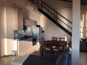 Edificio Itasu - 4to - alquileres temporales的休息区