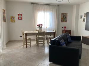 Posedenie v ubytovaní Casa Sossi