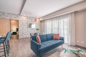 Chic Fully Serviced Apartment at Regatta Living II - 705