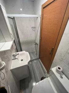 Koupelna v ubytování GRAND Deniz Hotel