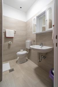Kúpeľňa v ubytovaní Double Room Pasman 4309c